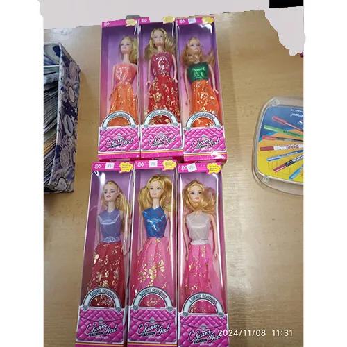 Charm Girl FASHION - Poupée en plastique