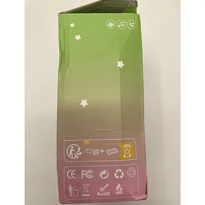 Casque d'écoute destiné aux enfants. Produit vendu en ligne, notamment via AliExpress.