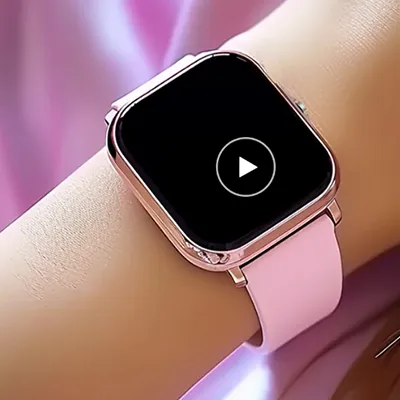 Smartwatch avec câble de charge. Produit vendu en ligne, notamment via AliExpress.