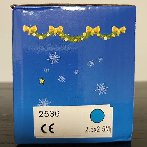 Chaîne d'éclairage électrique contenant 200 LED.