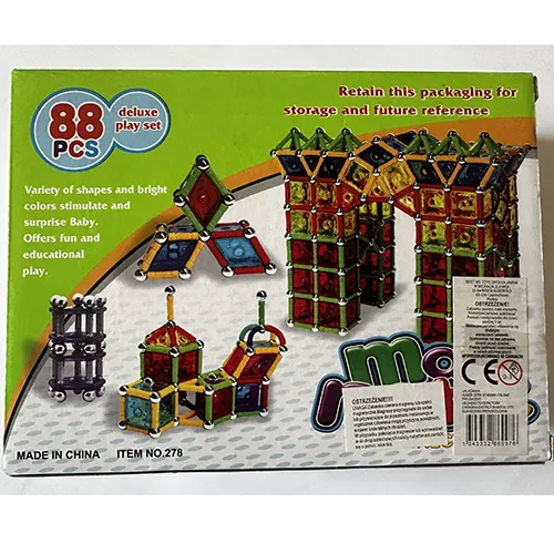 Ensemble d'un jouet de blocs magnétiques qui se composent de 88 pièces; y compris les blocs de couleur plastique, les billes magnétiques et les bâtons avec aimants.