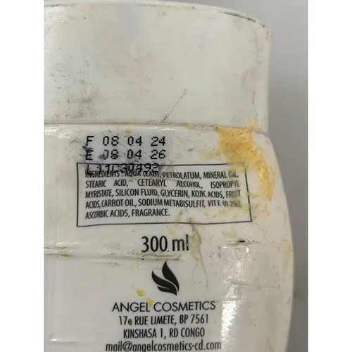Crème éclaircissante pour la peau, 300 ml. Produit vendu en ligne, notamment via eBay.