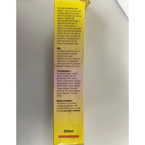 Lotion éclaircissante pour la peau, 250 ml. Produit vendu en ligne, notamment via www.cdiscount.com.