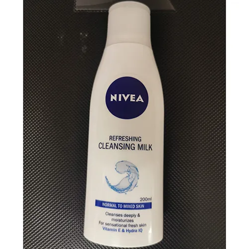 Nivea - Nettoyer le lait
