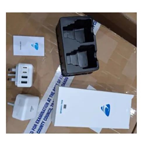 Chongzheng(HK)Co Ltd - Chargeur USB