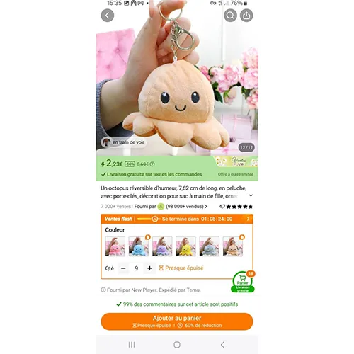 Jouet doux sous la forme d'une pieuvre réversible, avec un porte-clés. Taille : 7,62 cm. Produit vendu en ligne, notamment via Temu.