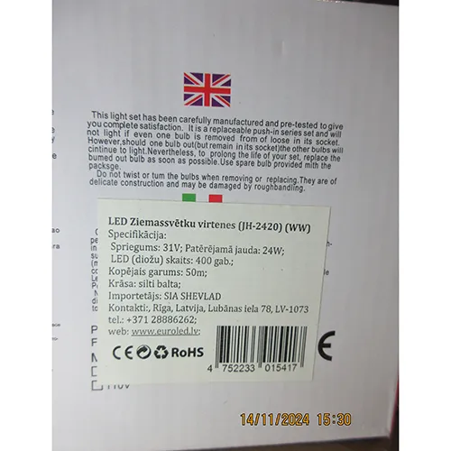 Chaîne d'éclairage avec 400 lampes LED et une longueur de 50m. Puissance : 24W. Produit vendu en ligne, notamment via euroled.lv.