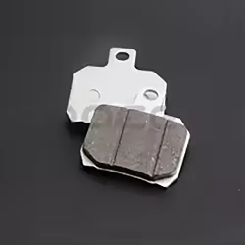 Paire de plaquettes de frein arrière, destinée aux motocycles PIAGGIO suivants: X8 (125 et 200), années modèles: 2004 - 2005; X9 Evolution, années-modèles: 2005 - 2007; 500cc, années-modèles: 2003-2006; 500, c'est-à-dire l'année modèle: 2007. Produit vendu en ligne, notamment via AliExpress.