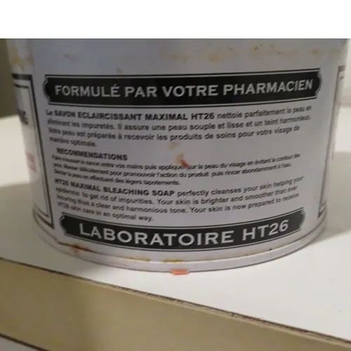 HT26 Paris - Savon éclaircissant pour la peau
