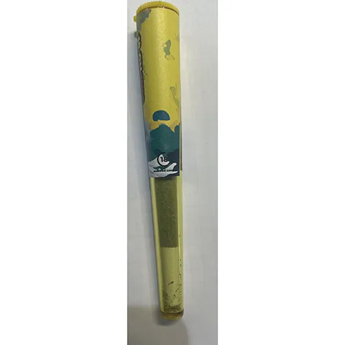 Produit à fumer à base de plantes, roulé en forme de cigarette (joint). 10-OH-HHC Produit vendu en ligne, notamment via heavenshaze.com