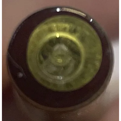 Produit à fumer à base de plantes, roulé en forme de cigarette (joint). Produit vendu en ligne, notamment via heavenshaze.com