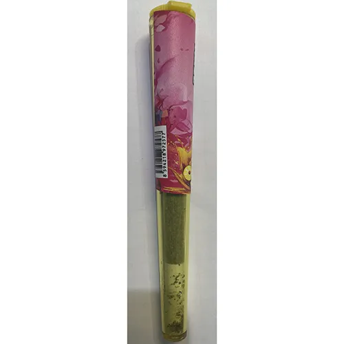Produit à fumer à base de plantes, roulé en forme de cigarette (joint). Produit vendu en ligne, notamment via heavenshaze.com