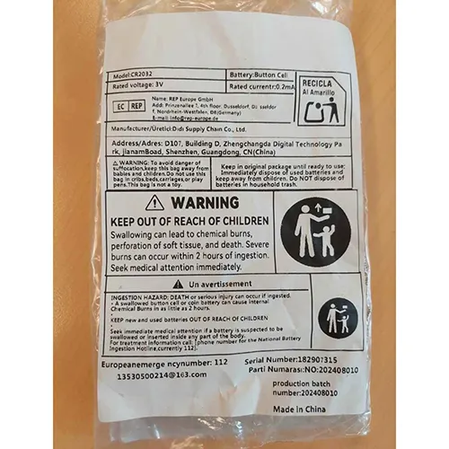 Whitecrane - Piles à boutons