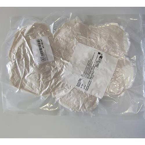 Jouet doux en forme de lapin. Date de production: 4 novembre 2024. Produit vendu en ligne, notamment via Shein.