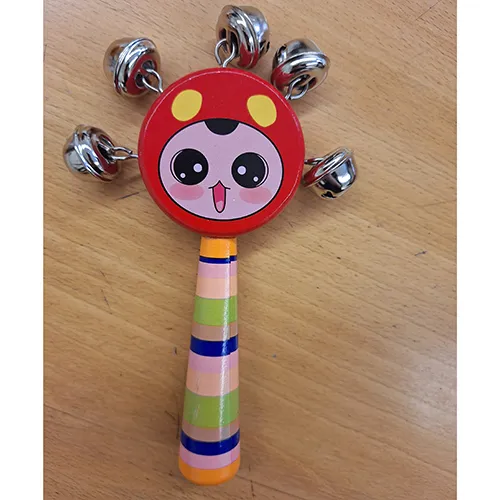 Sonnette de jouet avec 5 cloches. Produit vendu en ligne, notamment via AliExpress (identifiant unique: 1005007473721043).