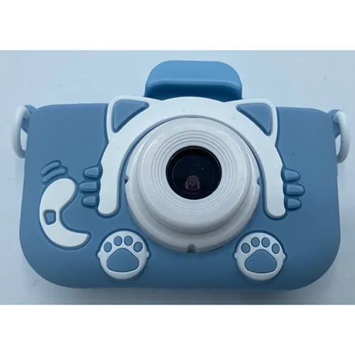 Caméra pour enfants avec câble USB. Produit vendu en ligne, notamment via Shein.