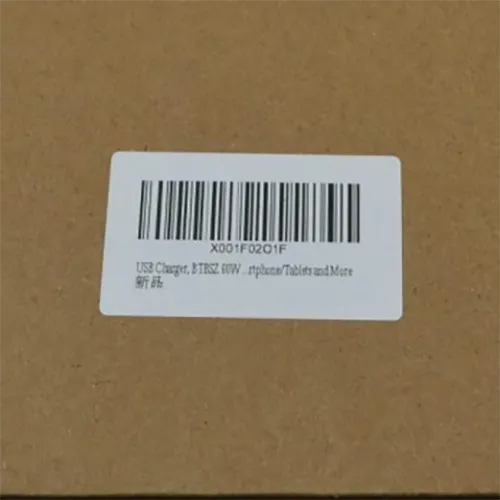 Station de charge USB avec prise et câble. Produit vendu en ligne, notamment via Amazon.