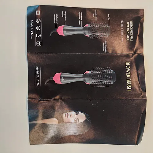 Sèche-cheveux. Produit vendu en ligne, notamment via bol.com.