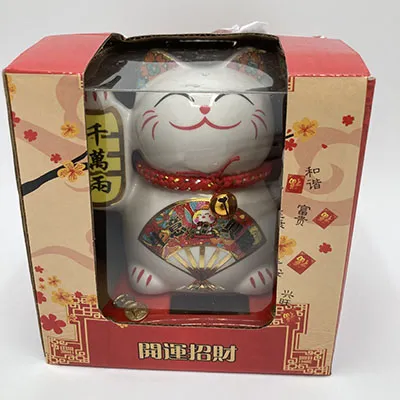 Chat de décoration avec fonction d'agitation, alimenté par une cellule solaire.