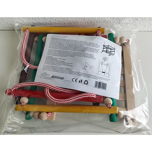 AZZAP - Balançoire en bois