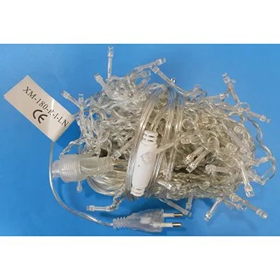 Chaîne d'éclairage décoratif en forme d'icicle qui peut être élargie avec des membres supplémentaires. Tension de 220-240 V, fréquence de 50Hz/60Hz, puissance nominale de 11 W.