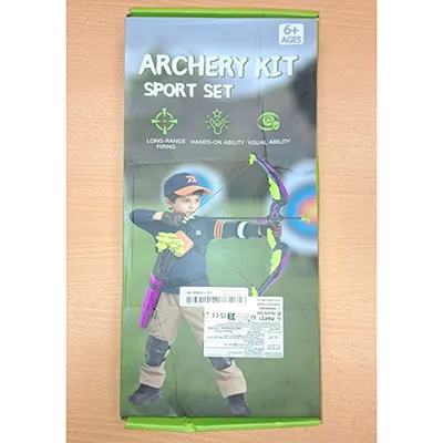 Arc noir, vert et violet avec trois petites flèches et une cible. Produit vendu en ligne, notamment via SHEIN (identifiant unique du produit: sl25091638478606468)