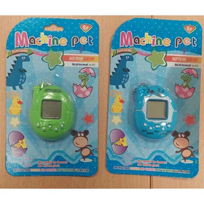 Jouet électronique portable avec affichage numérique, permettant à l'enfant de simuler des interactions avec un animal virtuel (nourrir, jouer, dormir, etc.). Produit vendu en ligne, notamment via TIKTOK.