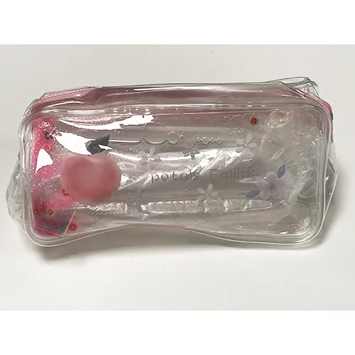 Étui à crayons en plastique/sac multifonctionnel. Produit vendu en ligne, notamment via hjemmetilbehor.com.
