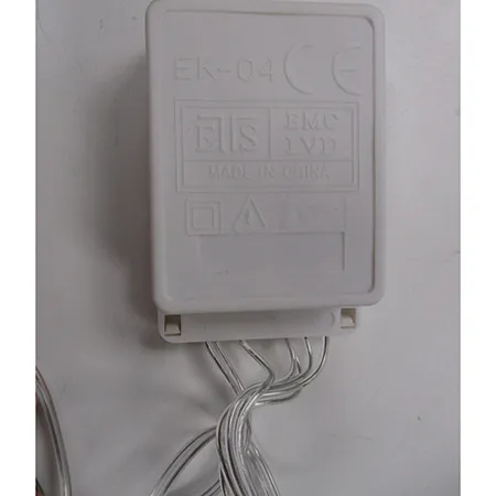 Chaîne d'éclairage. Produit vendu en ligne, notamment via AliExpress (identifiant unique du produit: 1005004381712135-12000028982264117).