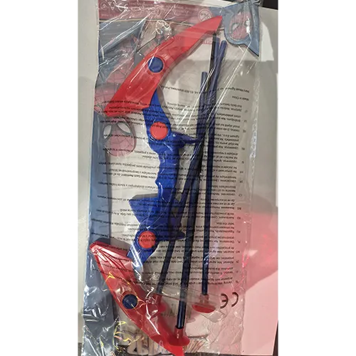 Jeu de jouets constitué d’un arc en plastique rigide et de trois flèches (longueur: 230 mm). Les flèches sont inclinées avec des ventouses et leur arbre est en plastique rigide. Le jouet a été vendu avec le magazine pour enfants 
