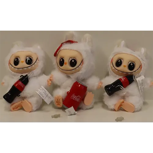 POPMART (Counterfeit) - Jouet souple avec porte-clés