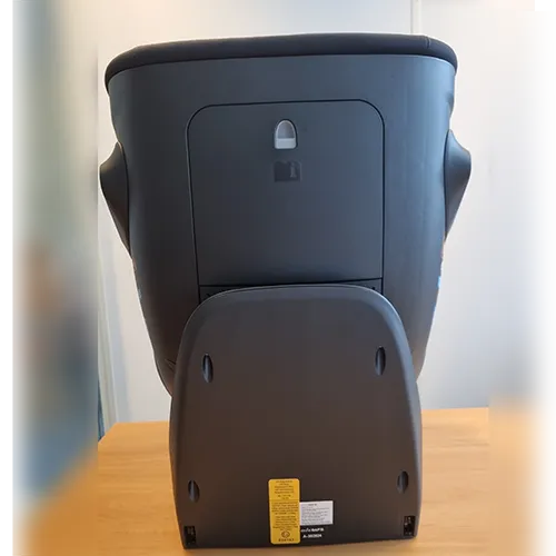 Dispositif de retenue pour enfants orienté vers l'avant/siège de retenue pour enfants orienté vers l'arrière utilisant une ceinture à trois points (adulte) d'une taille comprise entre 40 et 150 cm et d'une masse maximale autorisée de <18 kg.