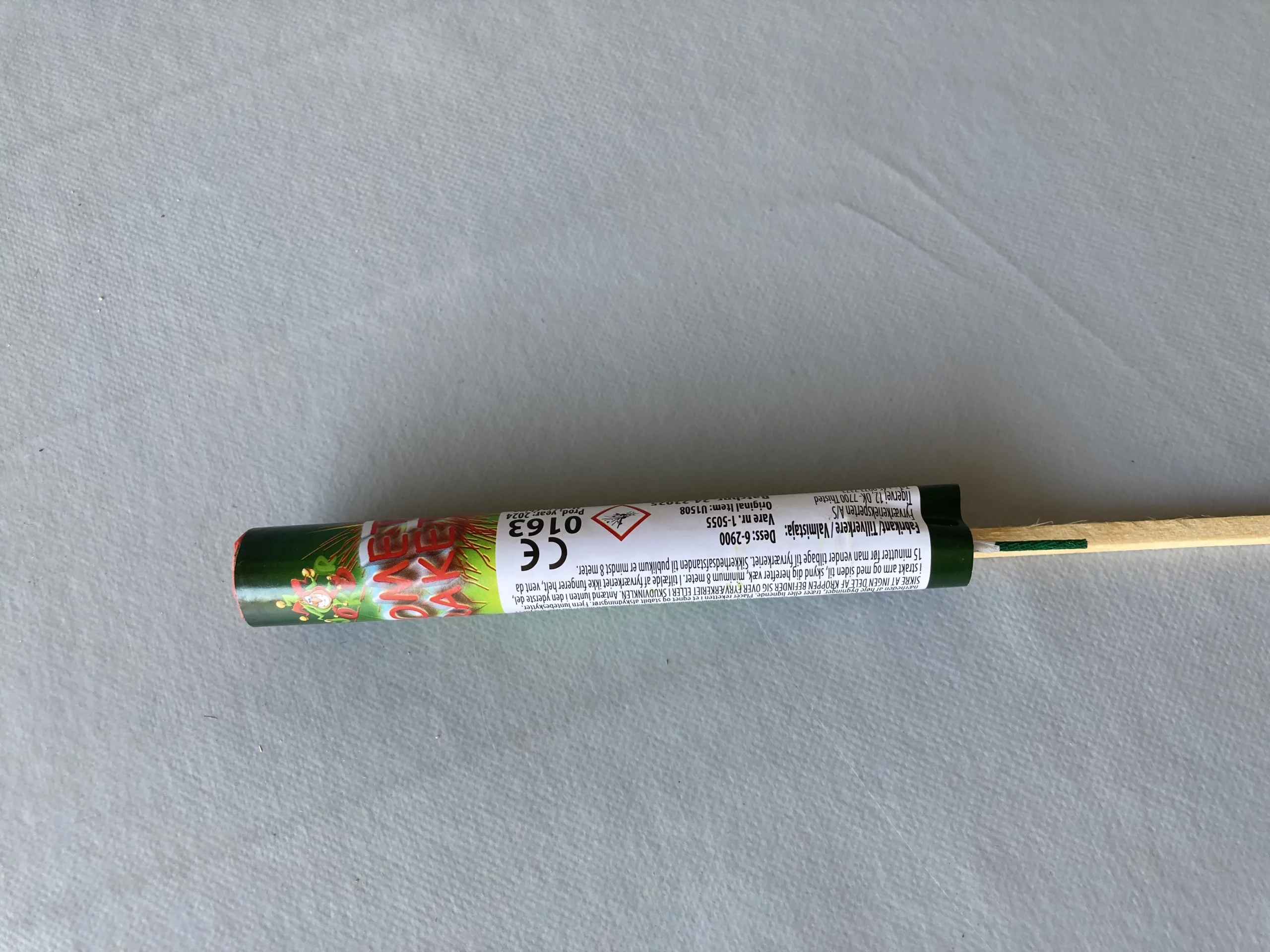 Feux d'artifice, fusée verte.