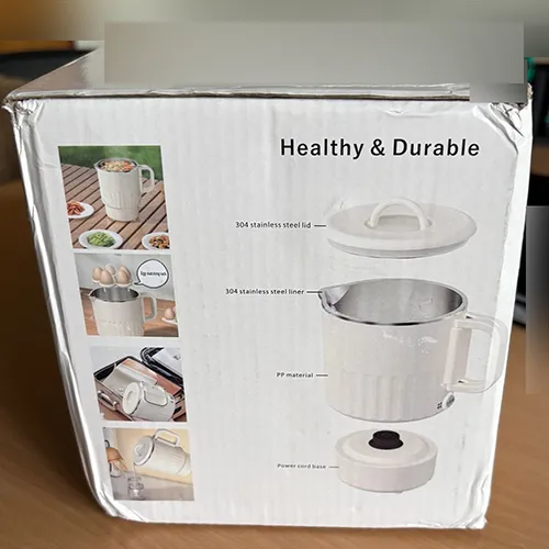 Bouilloire de camping pliable noire, 100 ml – 600 W 304. Fabriqué en acier inoxydable, annoncé comme sans BPA – conception à double paroi avec contrôle automatique de la température et fonction d’ébullition continue.