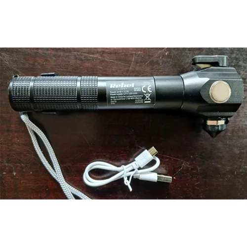 Rebel LIGHT - Lampe de poche