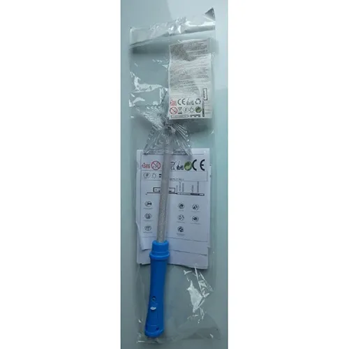 Bâton lumineux en plastique transparent bleu avec un bouton pour allumer les LED.